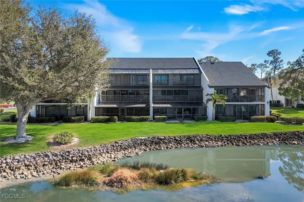 16460 Timberlakes Drive Fort Myers FL 33908