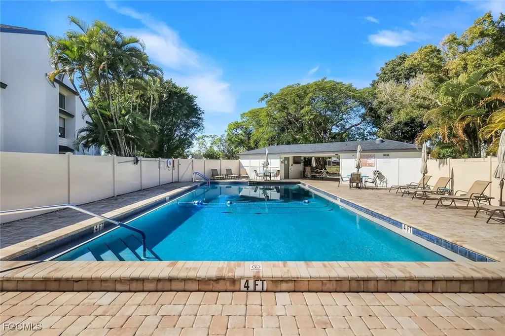 16460 Timberlakes Drive Fort Myers FL 33908