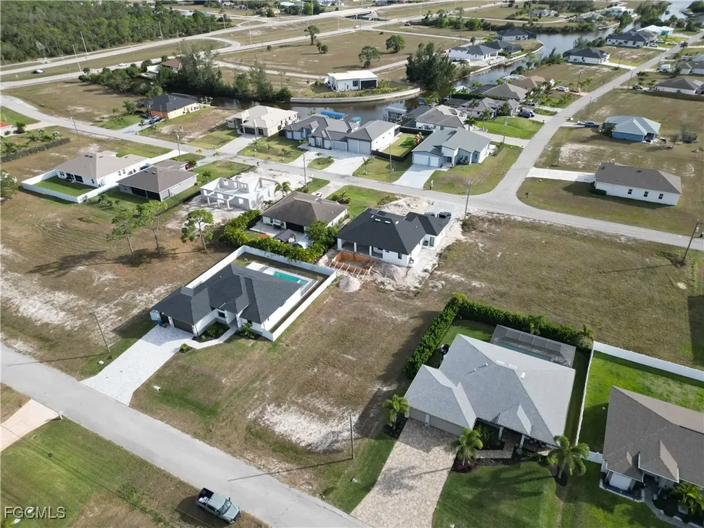 3238 NW 21st Terrace Cape Coral FL 33993