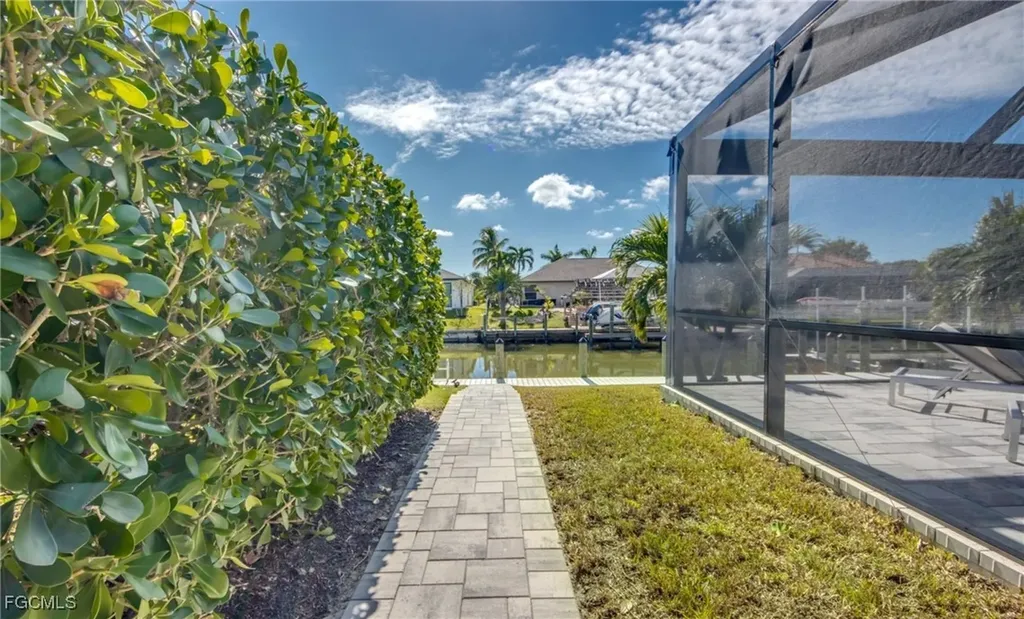 1808 SW 30th Terrace Cape Coral FL 33914
