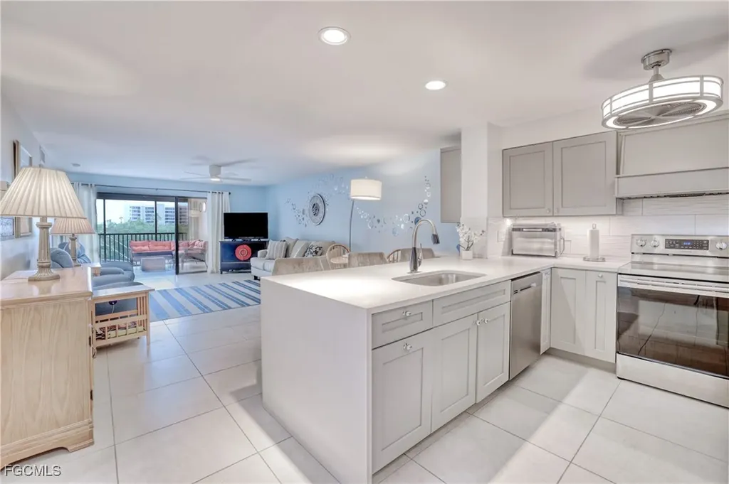 3462 Hancock Bridge Parkway North Fort Myers FL 33903