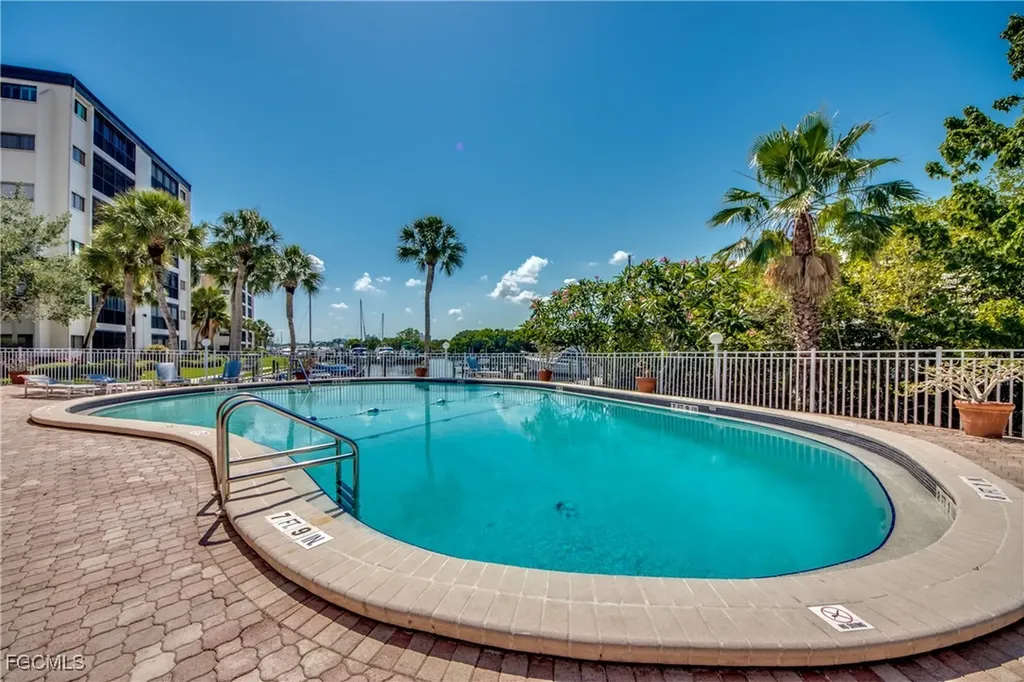 3462 Hancock Bridge Parkway North Fort Myers FL 33903
