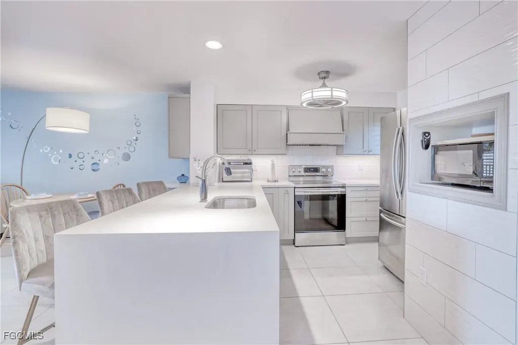 3462 Hancock Bridge Parkway North Fort Myers FL 33903