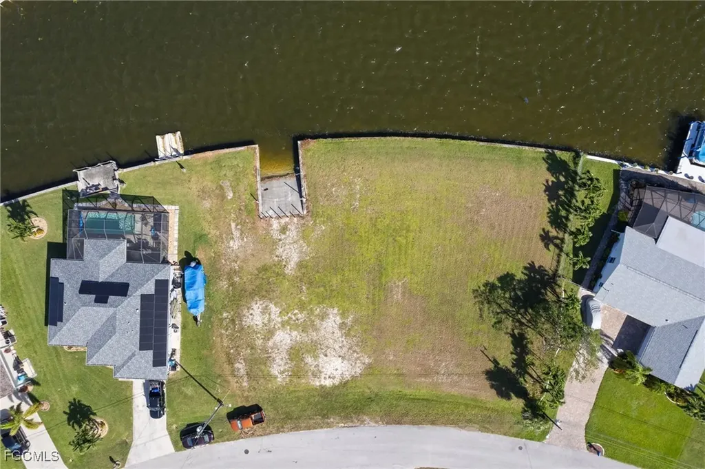 159 SE 6th Street Cape Coral FL 33990