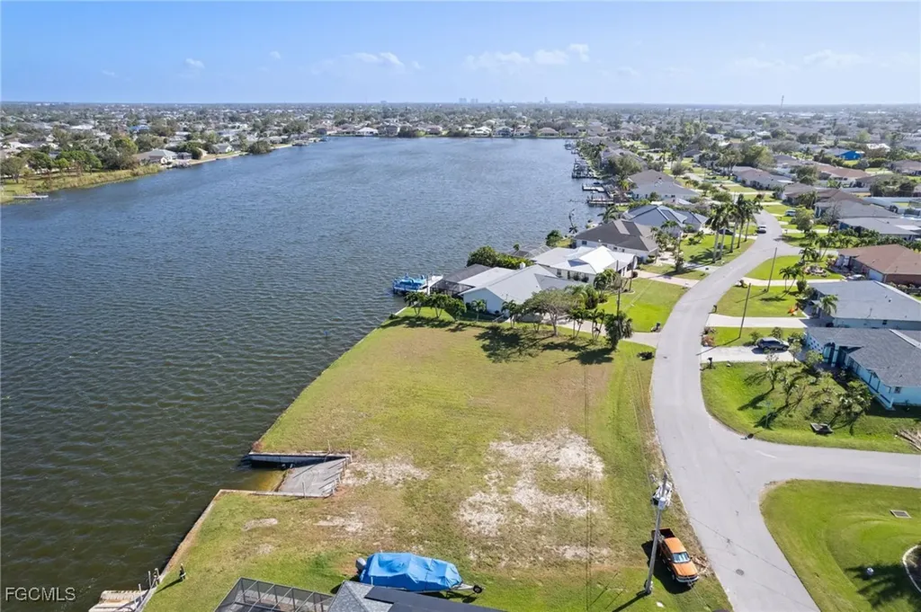159 SE 6th Street Cape Coral FL 33990