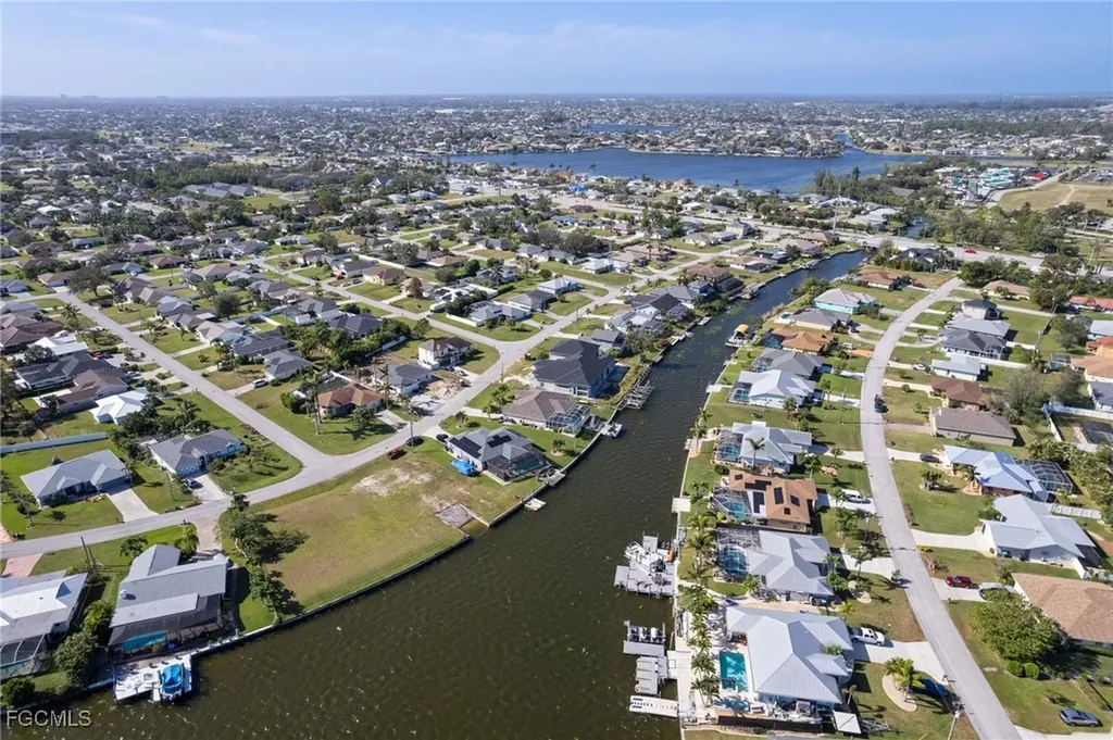 159 SE 6th Street Cape Coral FL 33990