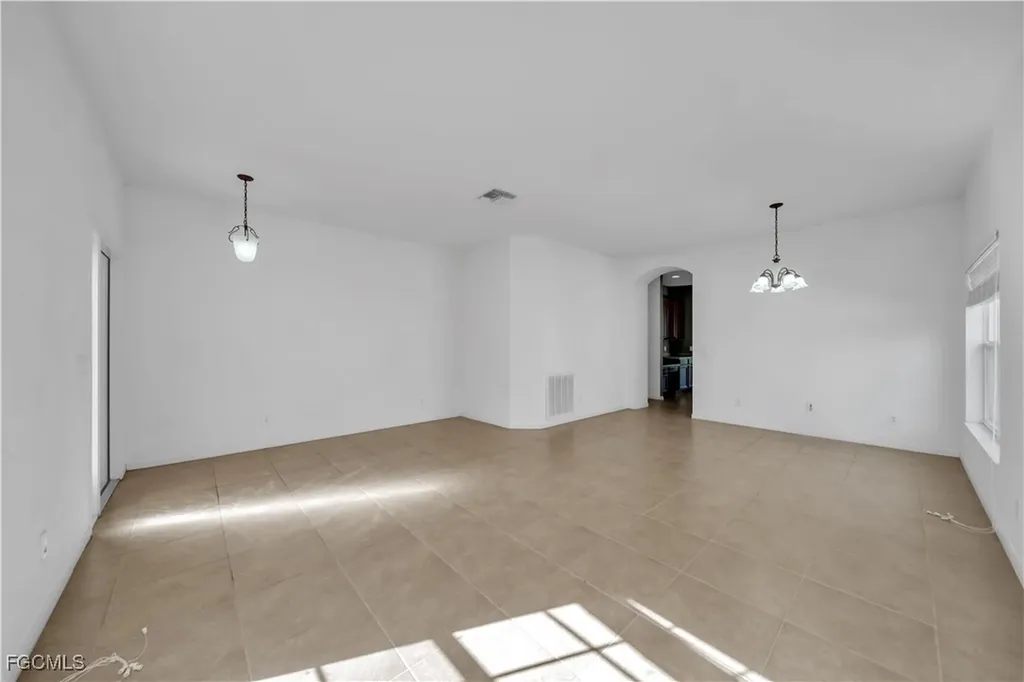 8125 Silver Birch Way Lehigh Acres FL 33971