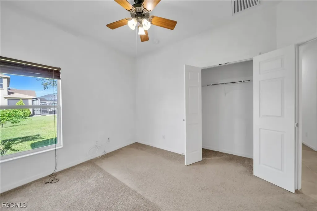 8125 Silver Birch Way Lehigh Acres FL 33971