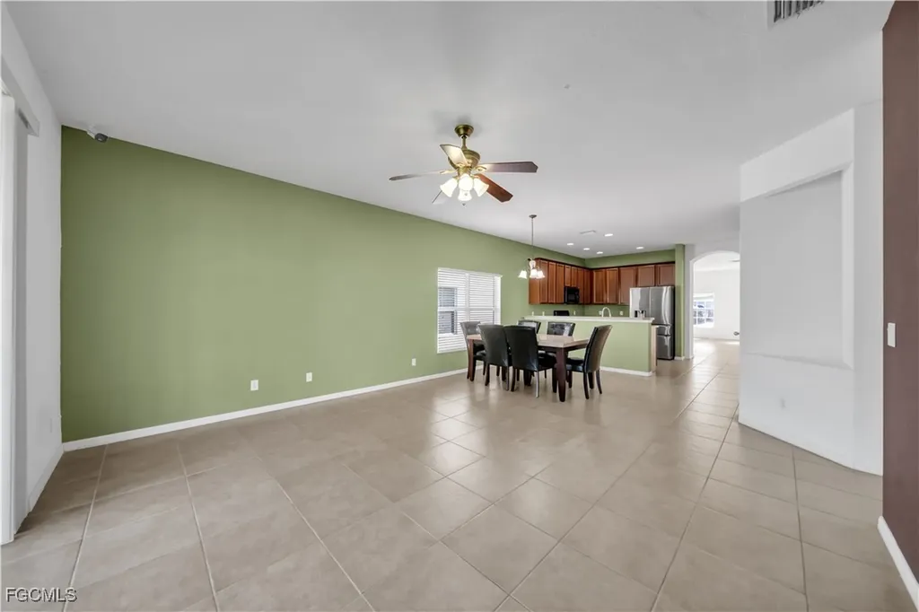 8125 Silver Birch Way Lehigh Acres FL 33971