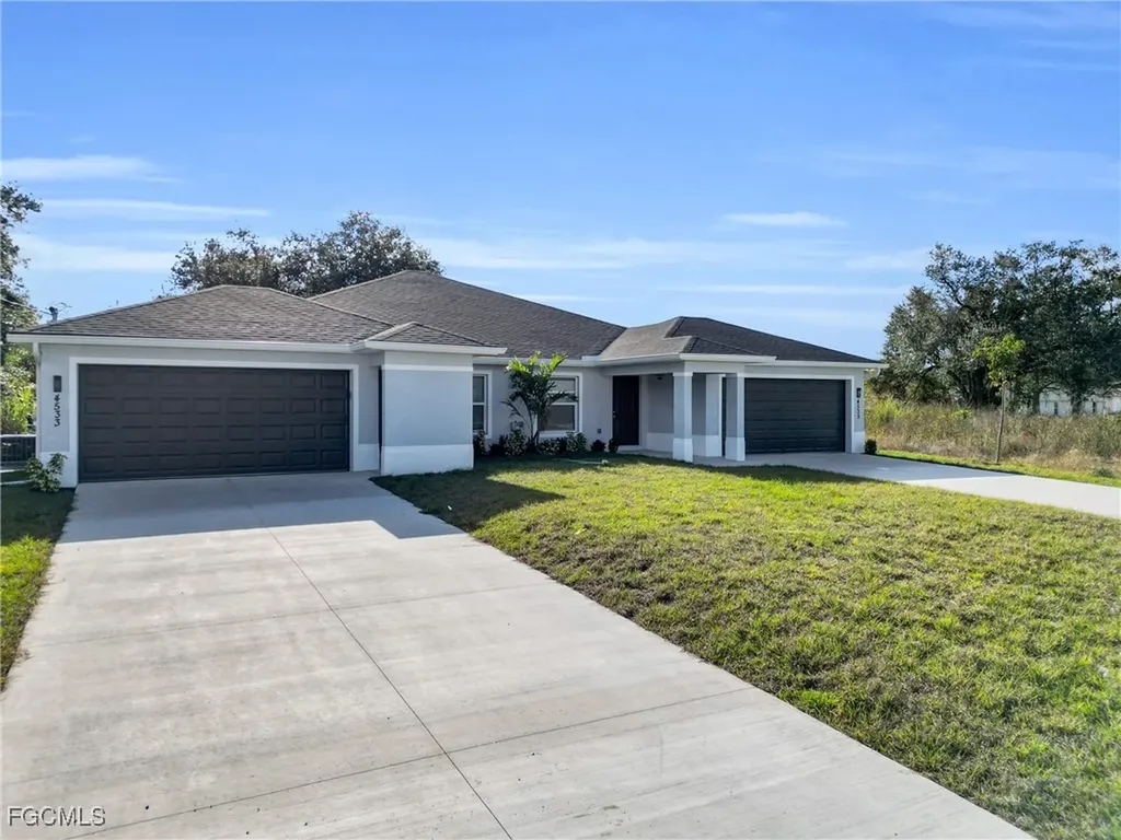 4533/4535 27th Street SW Lehigh Acres FL 33973