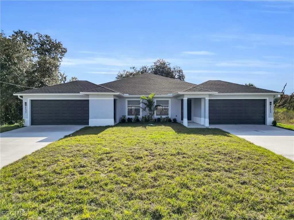 4533/4535 27th Street SW Lehigh Acres FL 33973