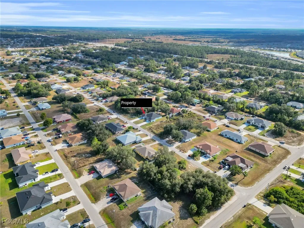 4533/4535 27th Street SW Lehigh Acres FL 33973