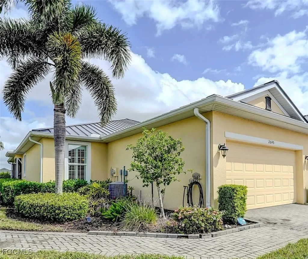 2645 Anguilla Drive Cape Coral FL 33991