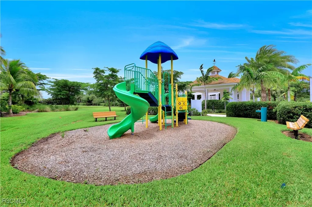 17805 Spanish Harbour Court Fort Myers FL 33908