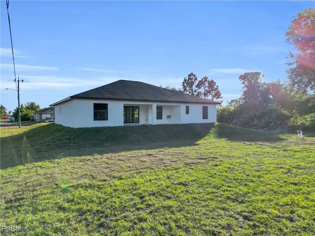 2900 3rd Street SW Lehigh Acres FL 33976