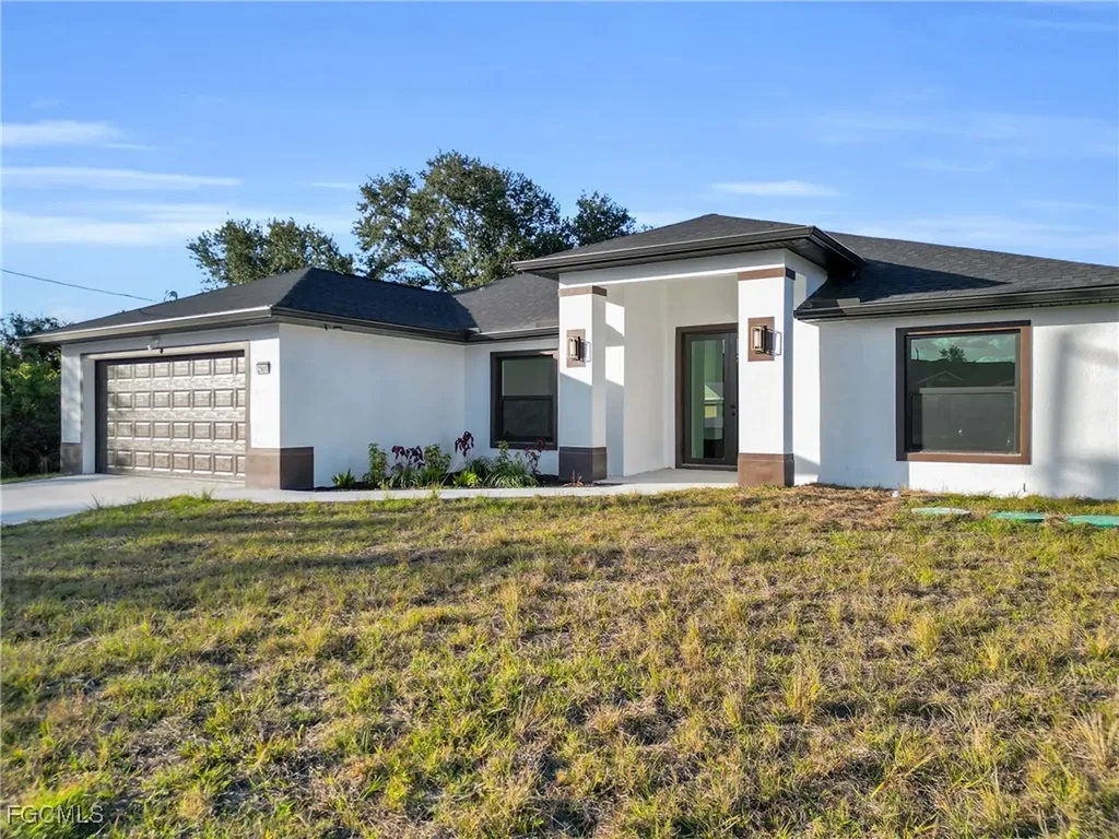 2900 3rd Street SW Lehigh Acres FL 33976