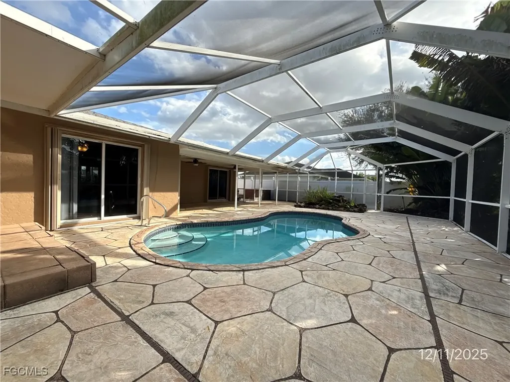 106 NE 17th Avenue Cape Coral FL 33909