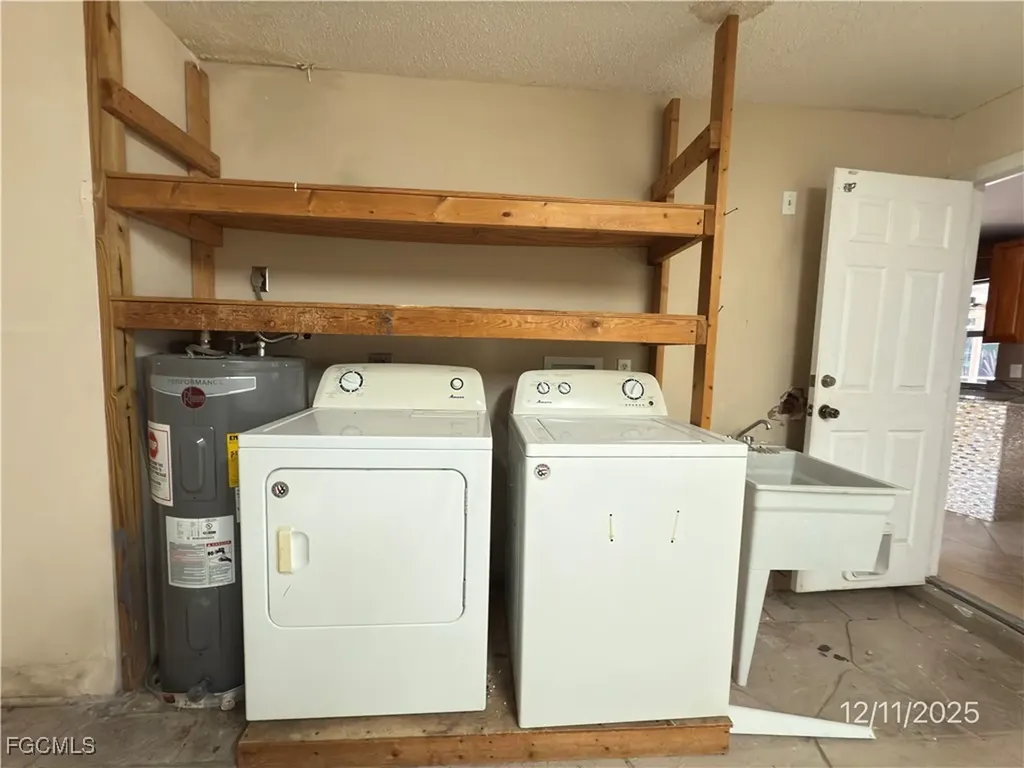 106 NE 17th Avenue Cape Coral FL 33909
