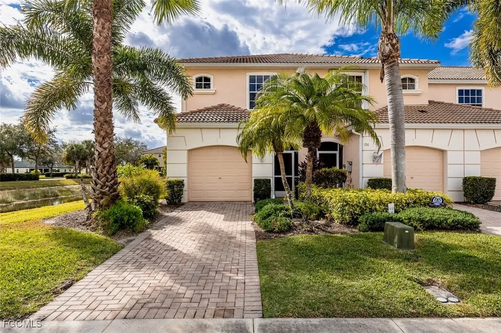 Cape Coral FL, 1338 Weeping Willow Court