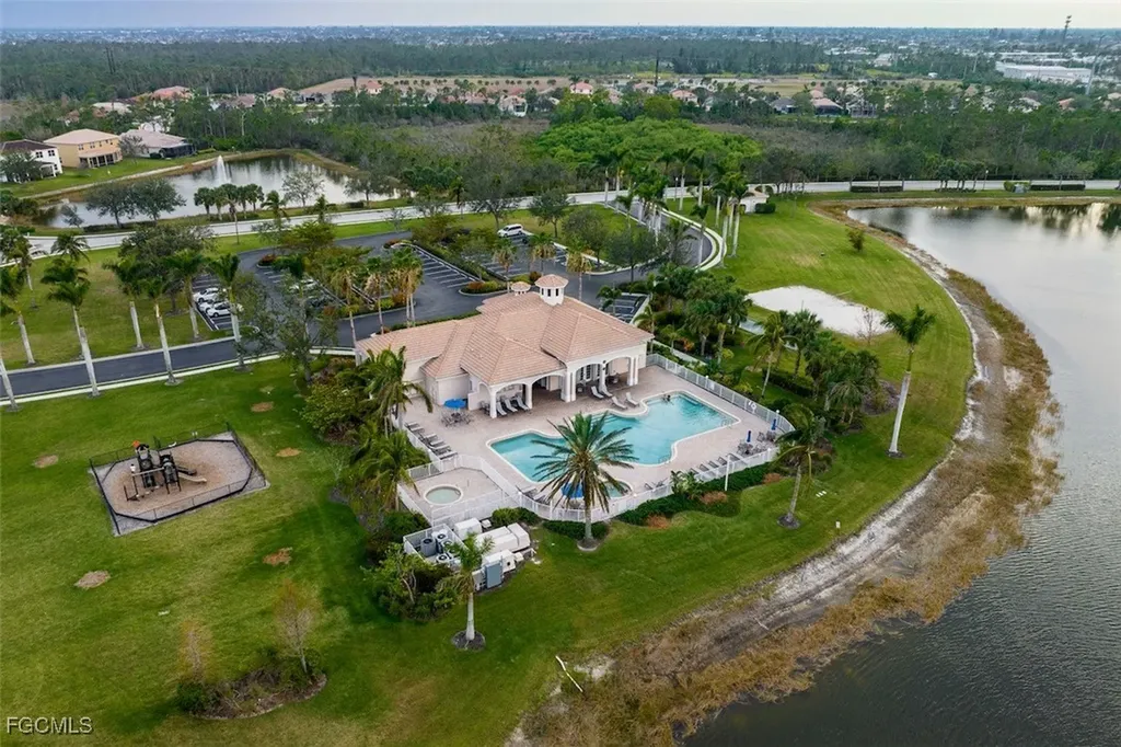 1338 Weeping Willow Court Cape Coral FL 33909