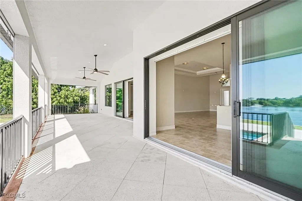 866 Cal Cove Drive Fort Myers FL 33919