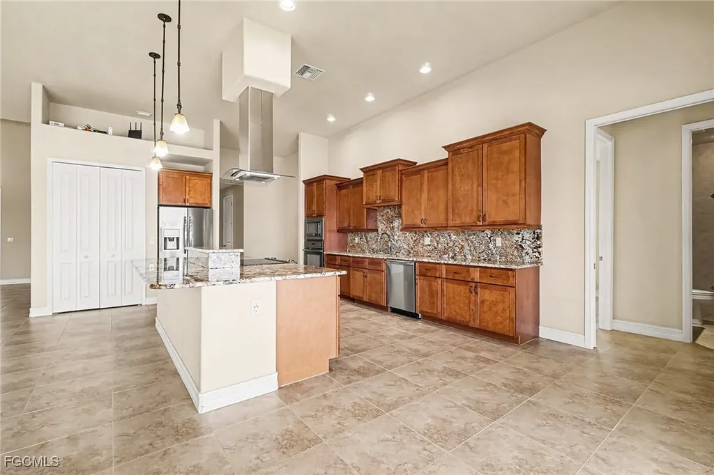 866 Cal Cove Drive Fort Myers FL 33919