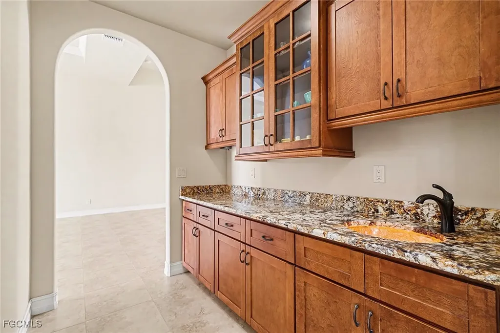 866 Cal Cove Drive Fort Myers FL 33919