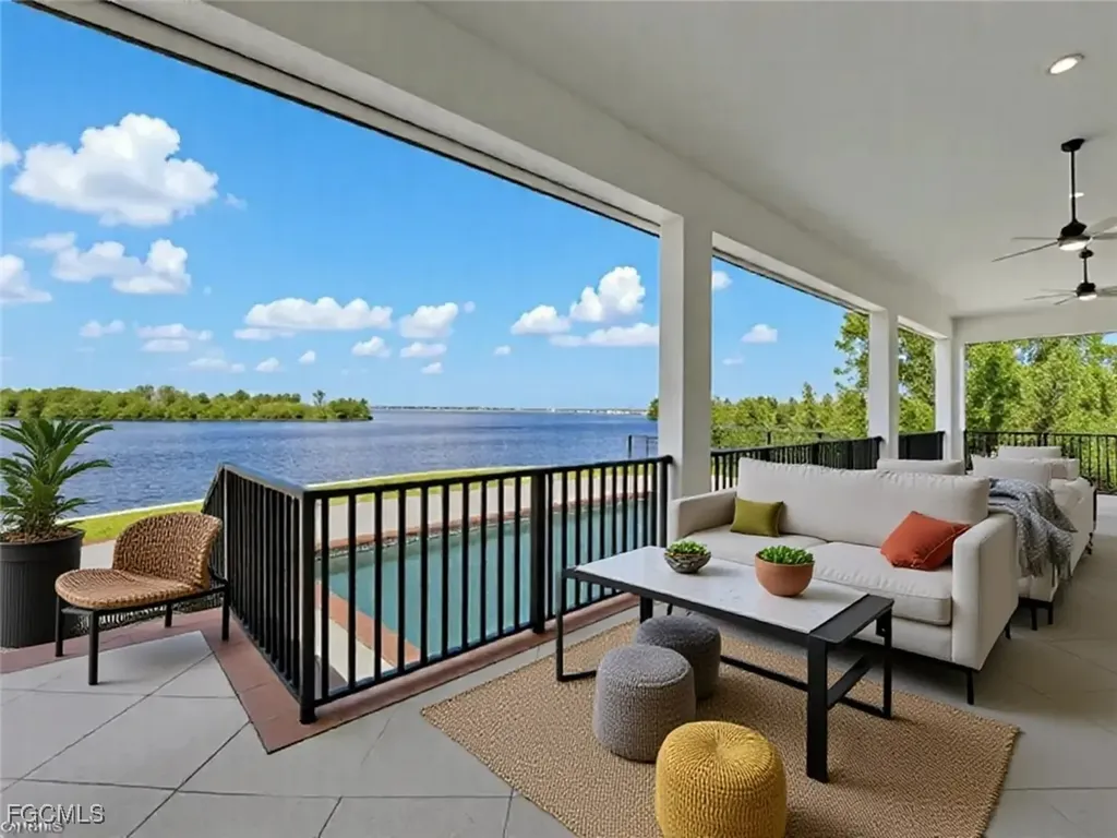 866 Cal Cove Drive Fort Myers FL 33919