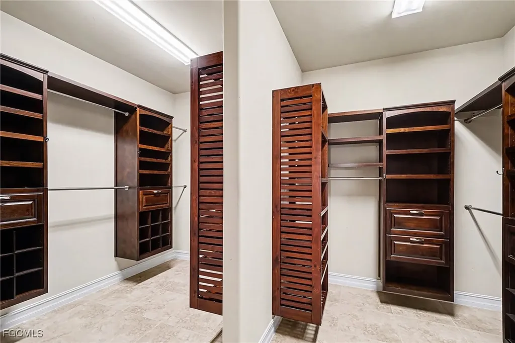 866 Cal Cove Drive Fort Myers FL 33919