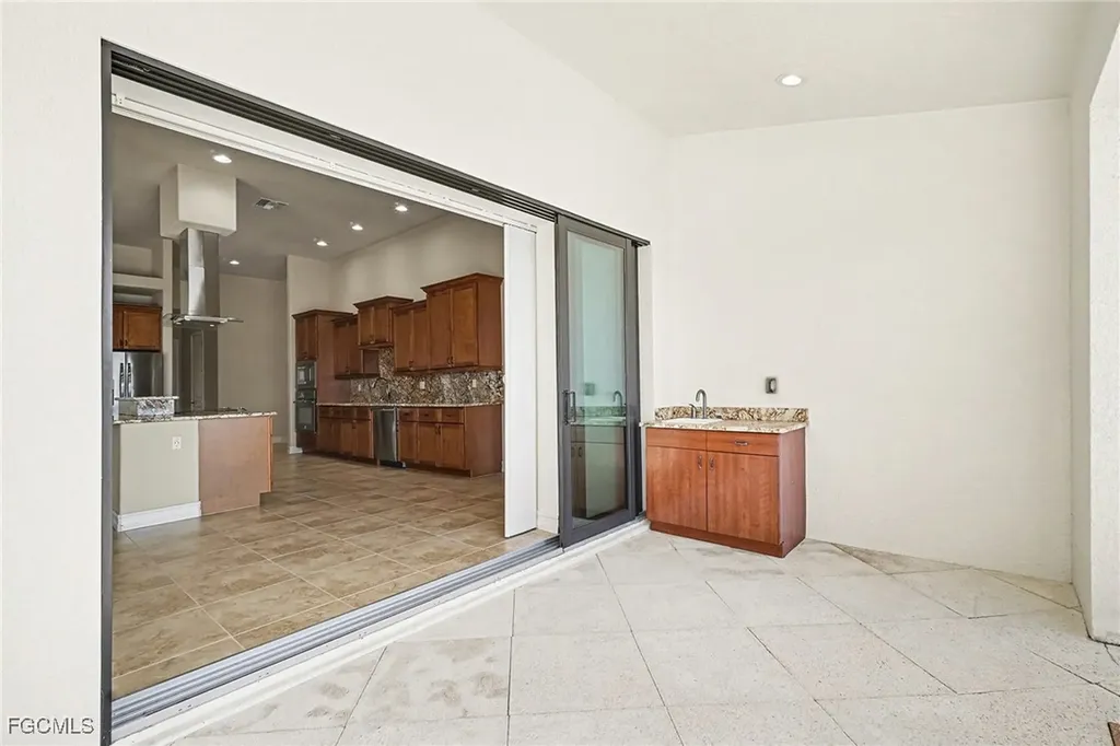 866 Cal Cove Drive Fort Myers FL 33919