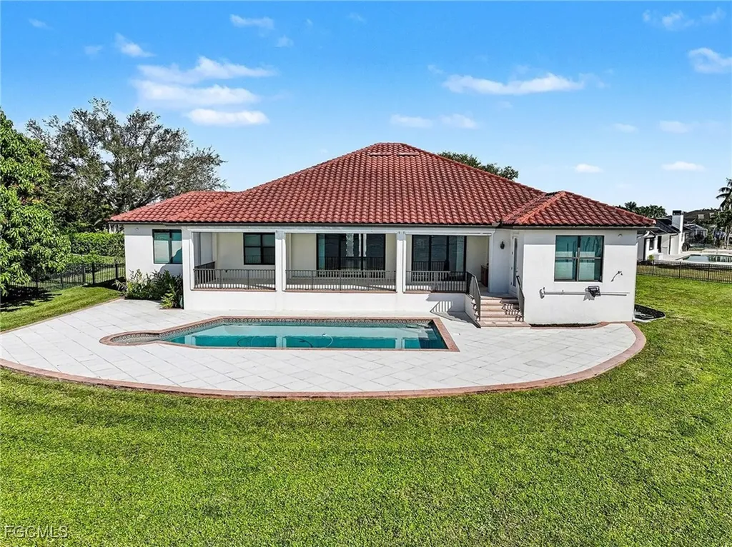 866 Cal Cove Drive Fort Myers FL 33919