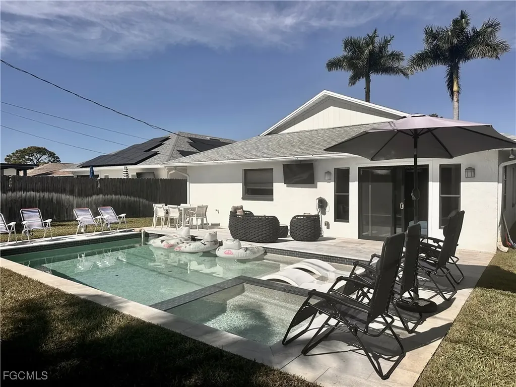 754 105th Avenue N Naples FL 34108