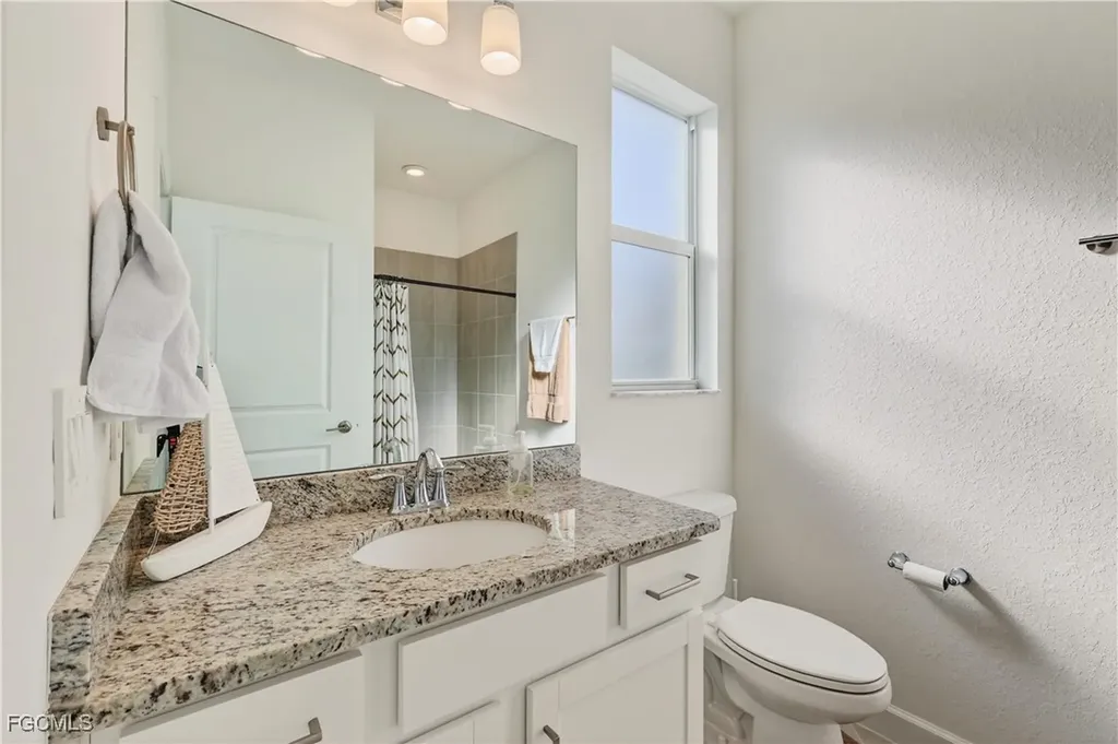 3338 Weston Manor Drive Alva FL 33920