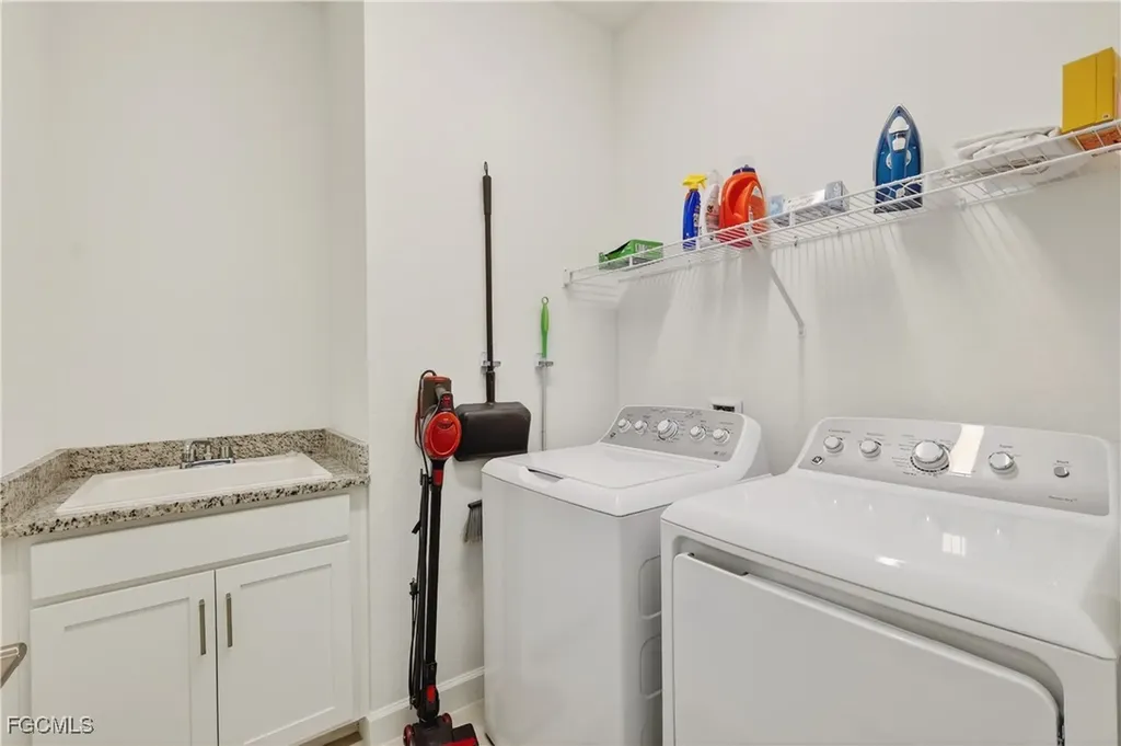 3338 Weston Manor Drive Alva FL 33920