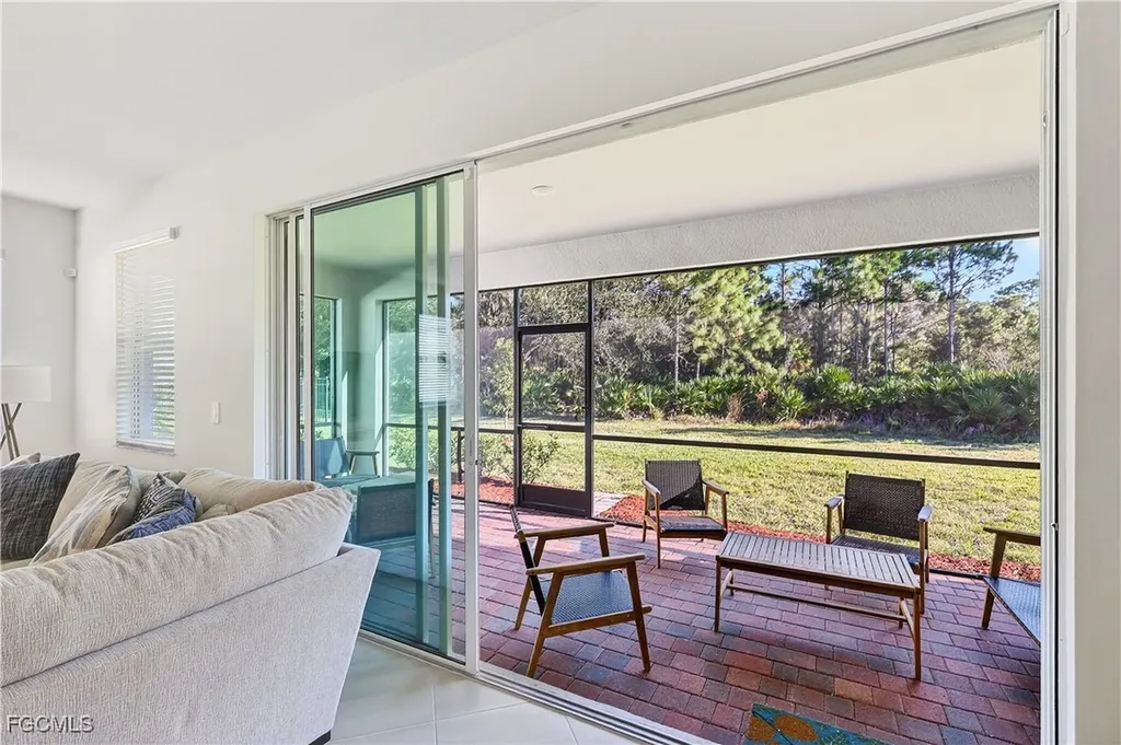 3338 Weston Manor Drive Alva FL 33920