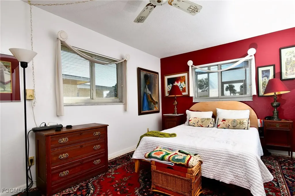 2212 E 6th Street Lehigh Acres FL 33936