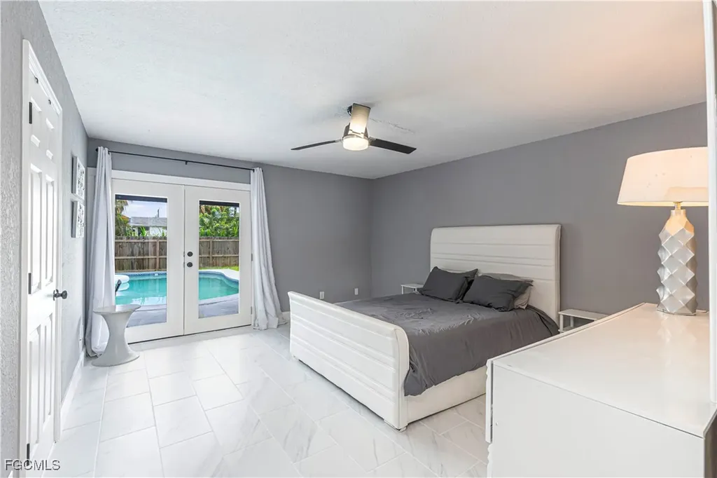 758 105th Avenue N Naples FL 34108