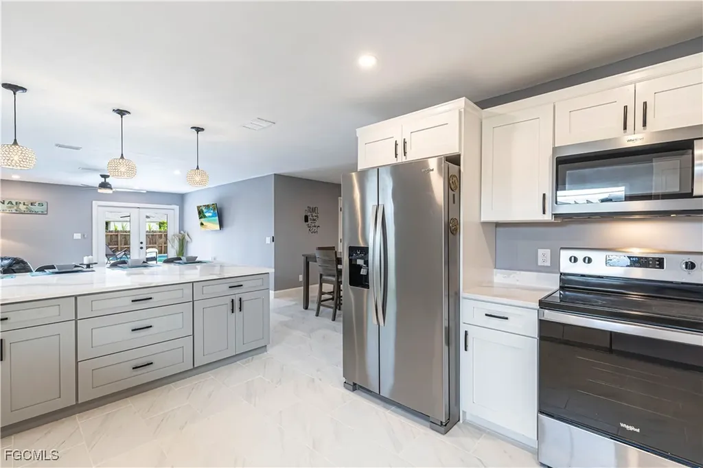 758 105th Avenue N Naples FL 34108