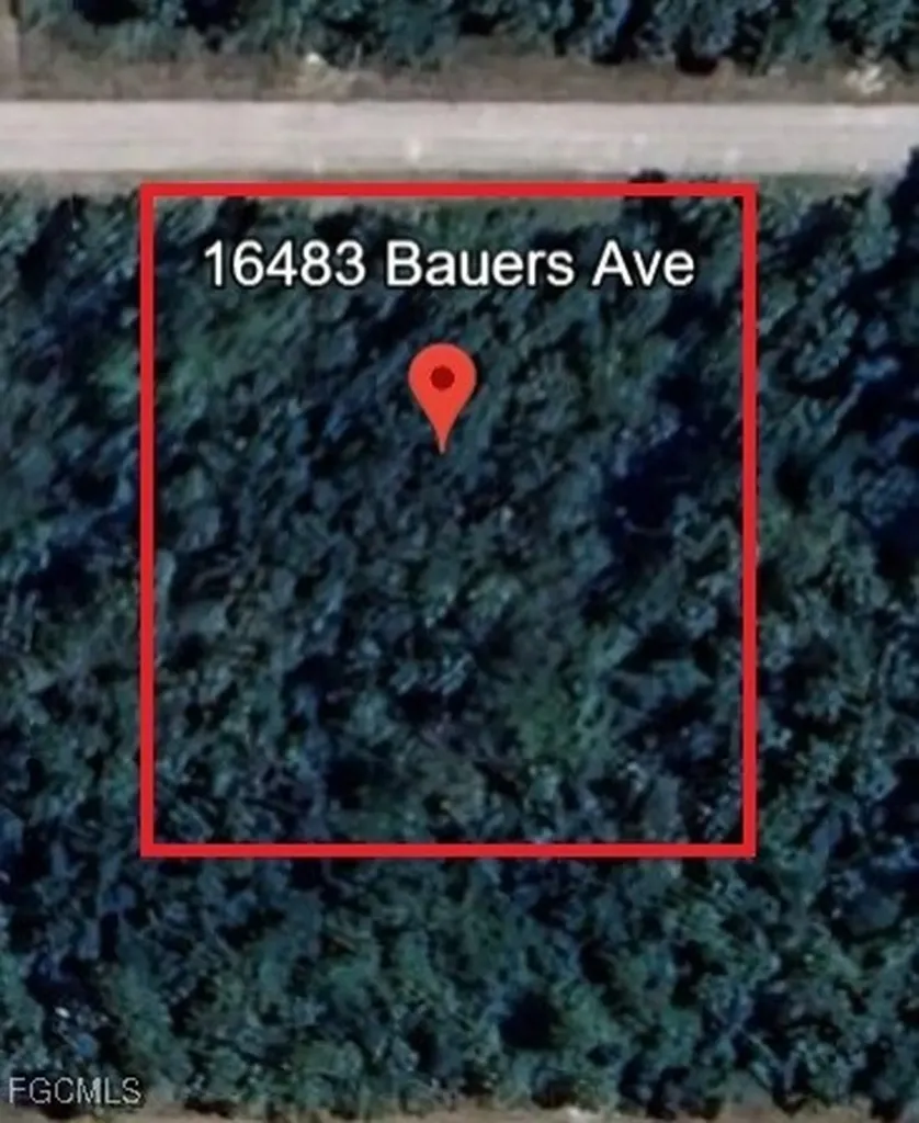 16483 Bauers Avenue Port Charlotte FL 33954