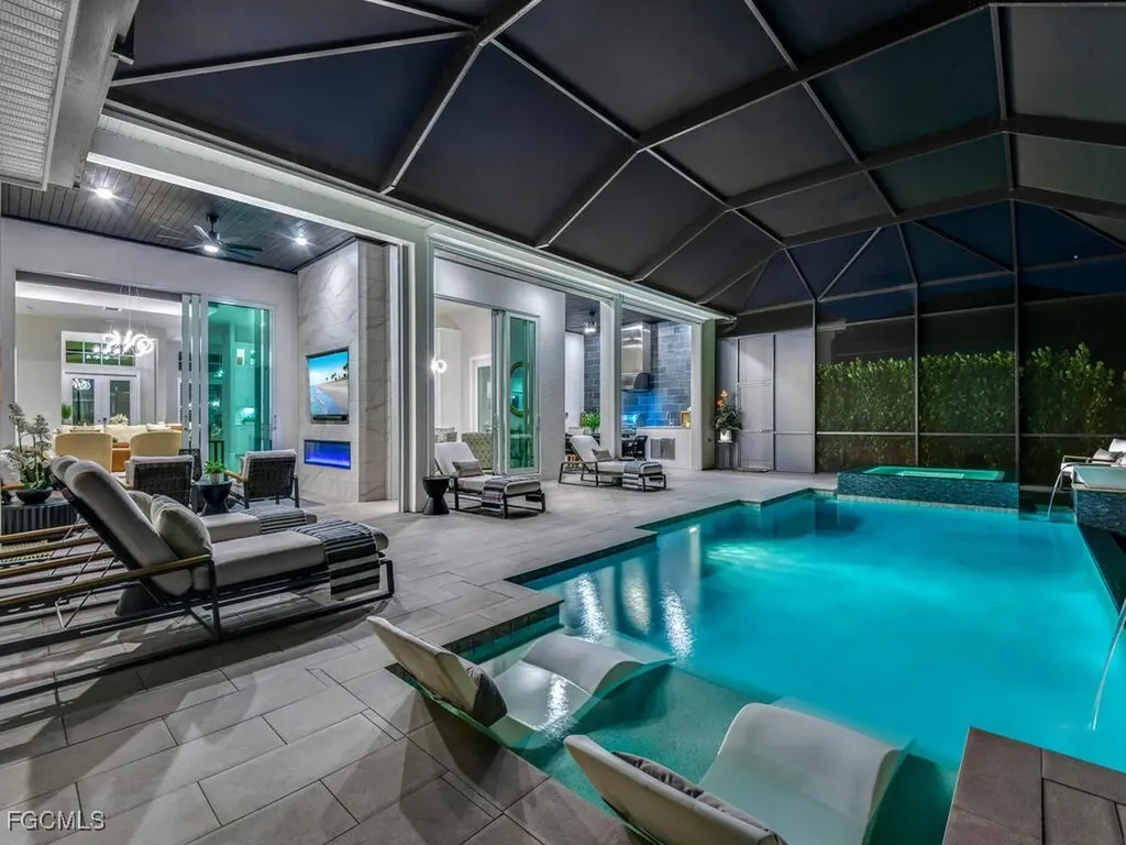 18942 Wildblue Boulevard Fort Myers FL 33913