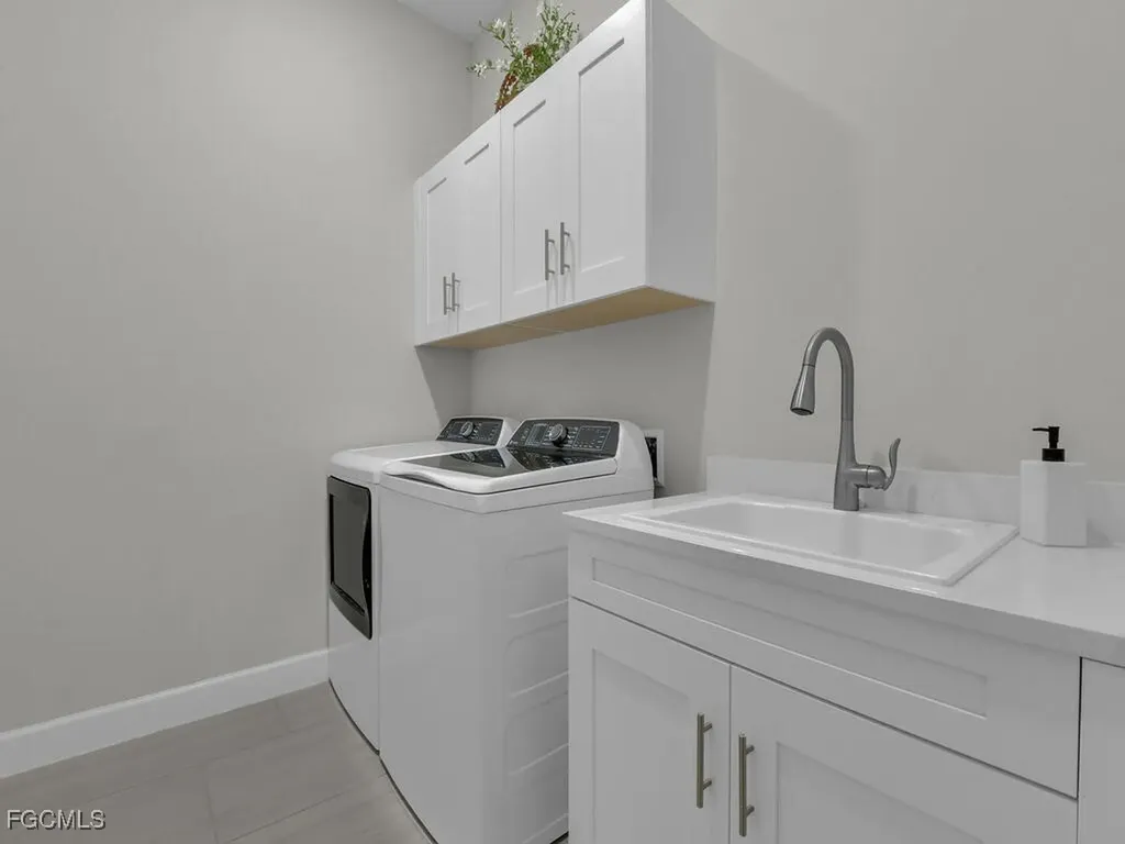 18942 Wildblue Boulevard Fort Myers FL 33913