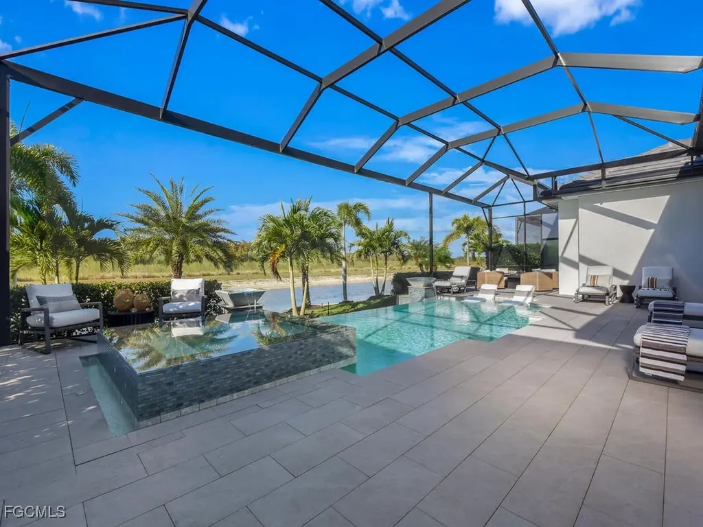 18942 Wildblue Boulevard Fort Myers FL 33913