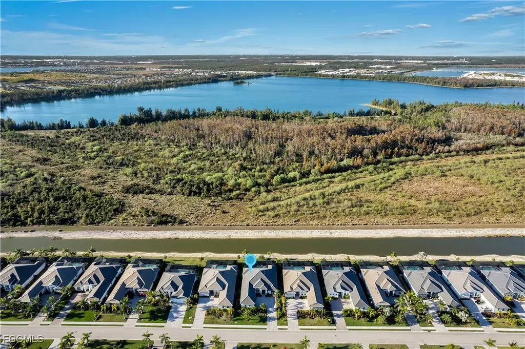 18942 Wildblue Boulevard Fort Myers FL 33913