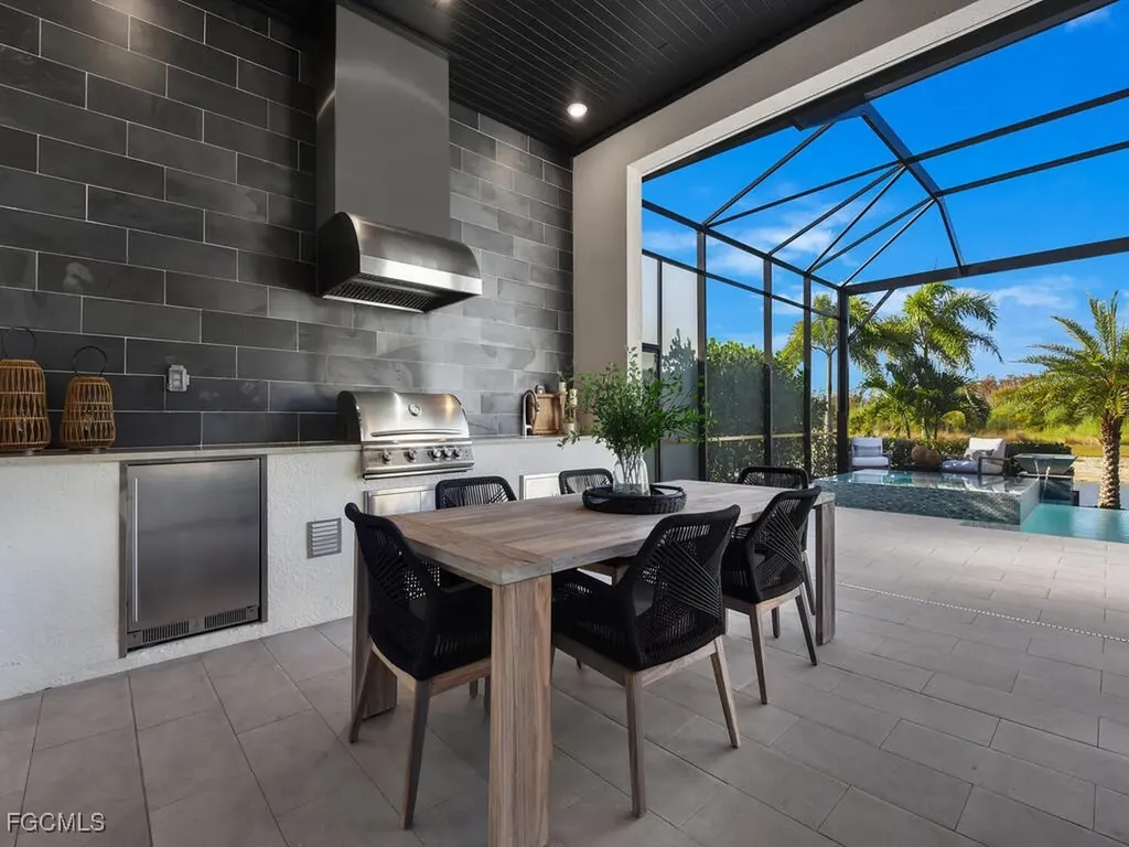 18942 Wildblue Boulevard Fort Myers FL 33913