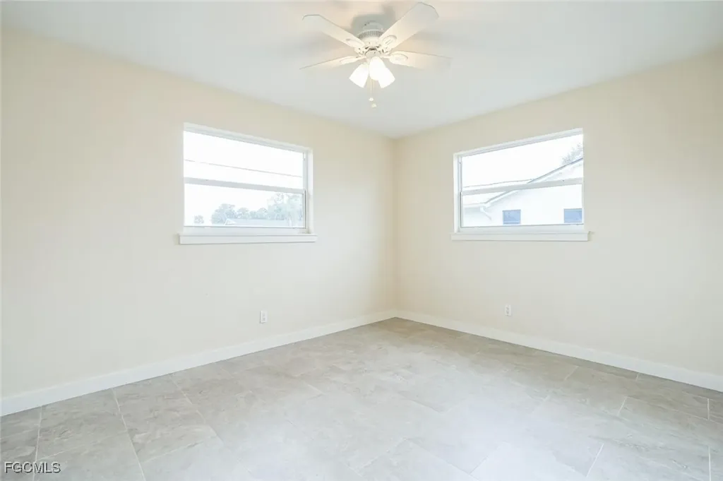6064 Park Road Fort Myers FL 33908