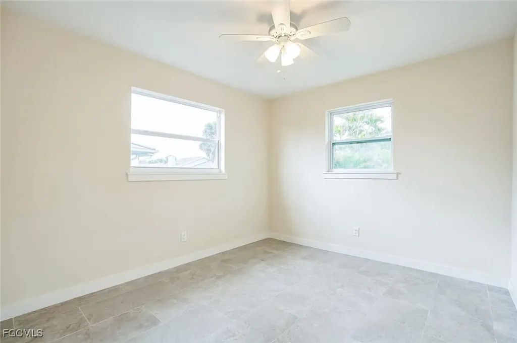 6064 Park Road Fort Myers FL 33908