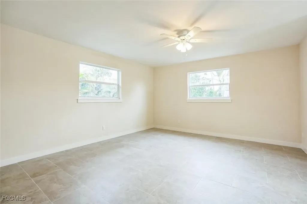6064 Park Road Fort Myers FL 33908