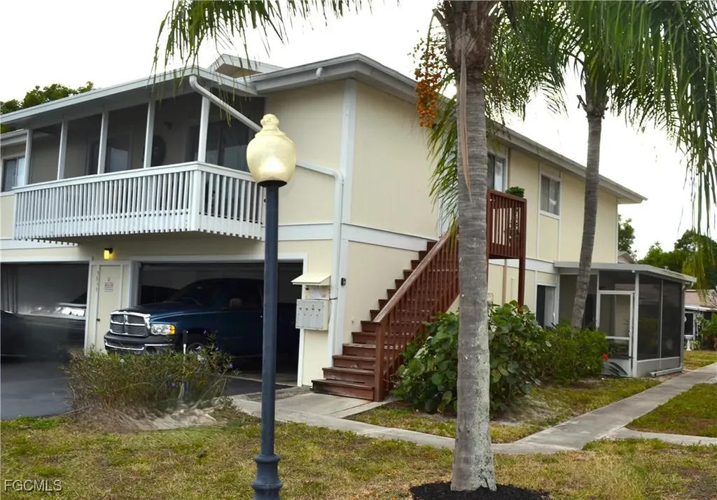 5839 Vancouver Circle Fort Myers FL 33907