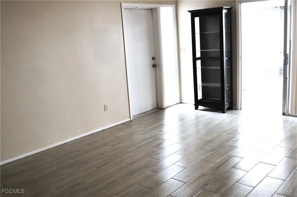 5839 Vancouver Circle Fort Myers FL 33907