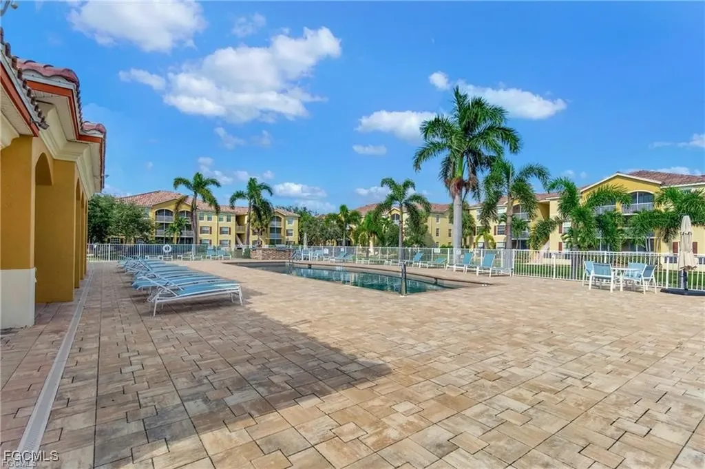 4135 Residence Drive Fort Myers FL 33901